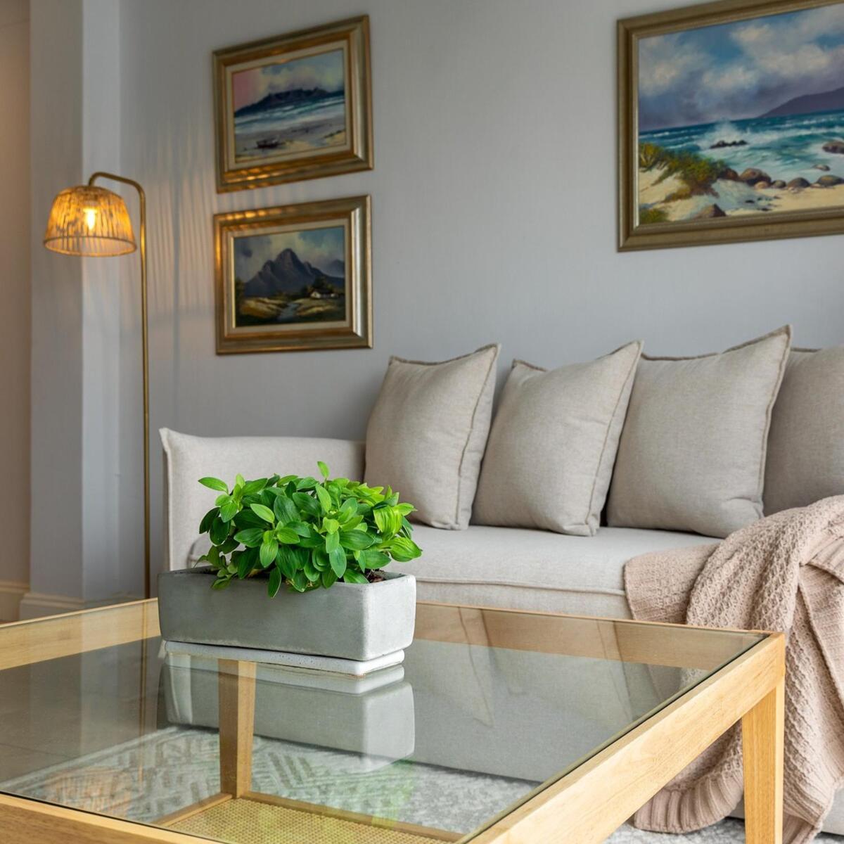 Cozy Corner *
